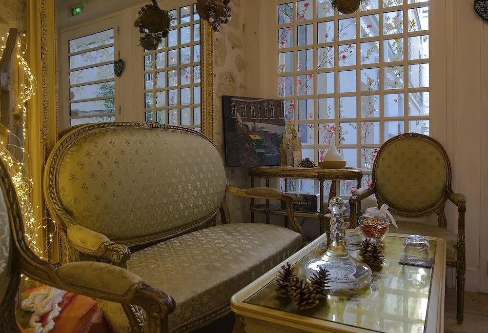 Le Pavillon Hotell Paris